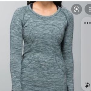 Lululemon Run swiftly crew long sleeve,size 10,Forest color